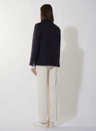 Giacca blu in pura lana con collo alto