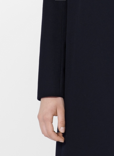 Inverted notch collar dark blue coat crafted with pure wool