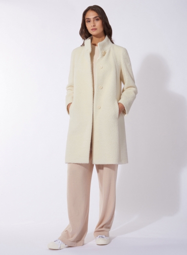 Flared white wool and alpaca coat