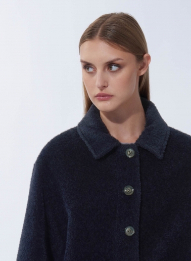 Cappotto corto blu in lana e alpaca con collo a camicia e tasche applicate