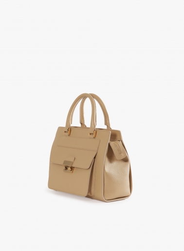 Light camel genuine leather structured bag with metal closure