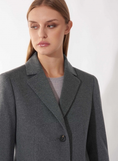 Mantel mit maskulinem Schnitt aus reinem Cashmere in Grau