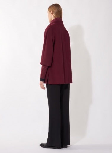 Oversized Kurzmantel mit Strick-Details aus reiner Wolle mit Zobel-Effekt in Bordeaux