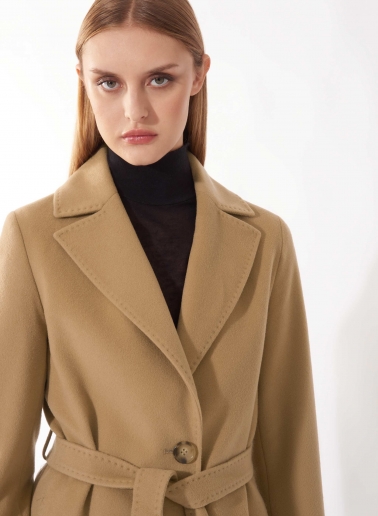 Belted fitted camel pure wool coat