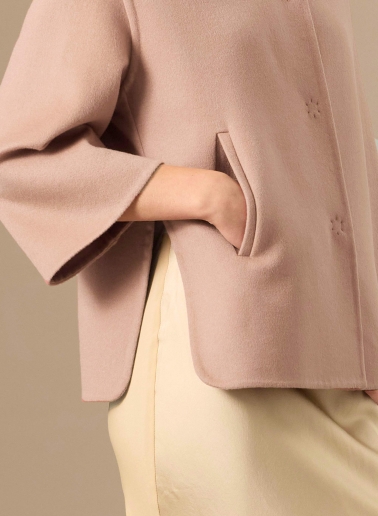 Jacke mit Stehkragen aus Double-Gewebe aus reiner Wolle in Rosa