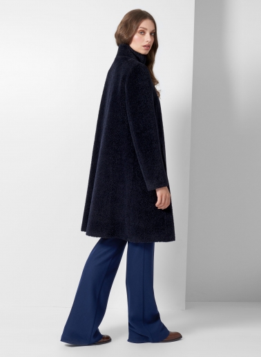 Cappotto blu svasato in lana e alpaca