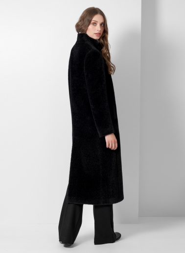 Maxi cappotto nero in lana e alpaca con collo a rever rovesciato