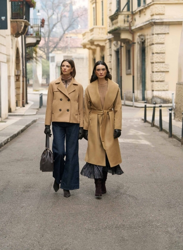 Maxi camel pure cashmere coat with belt and shawl collar