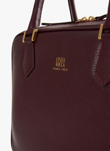 Burgundy genuine leather bag with double zip