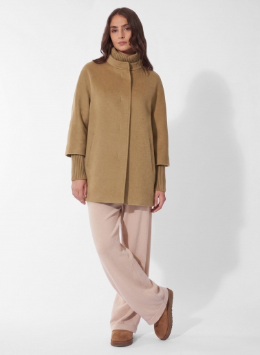 Short camel oversized camel wool coat with knitted details