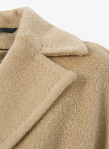 Zweireiher Mantel aus Alpaka und Wolle in Light Camel