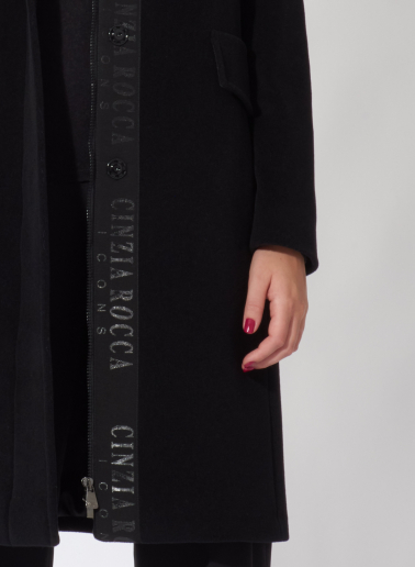 Parka nero linea dritta in lana e cashmere con cappuccio