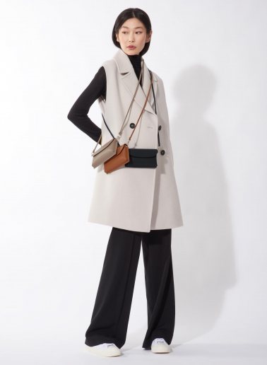 Handytasche aus Leder in Tabak