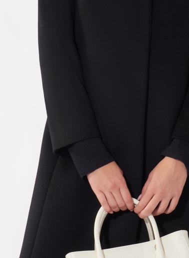 Stehkragen Mantel aus reinem Cashmere in Schwarz