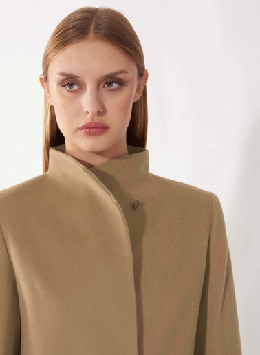 Stehkragen Mantel aus reinem Cashmere in Camel