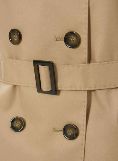 Double-breasted camel trench coat in technical fabric with tailored stitches