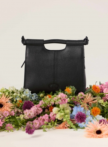Handtasche mit Schulterriemen aus Leder in Schwarz