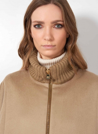 Zipped light camel pure zibeline wool cape