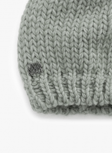 Pearl grey knitted hat