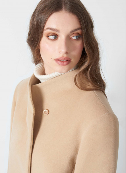 Light camle wool and cashmere short coat with high stand up collar