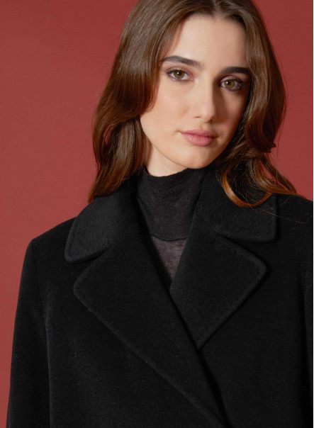 Long double breasted  black coat in wool and cashmere