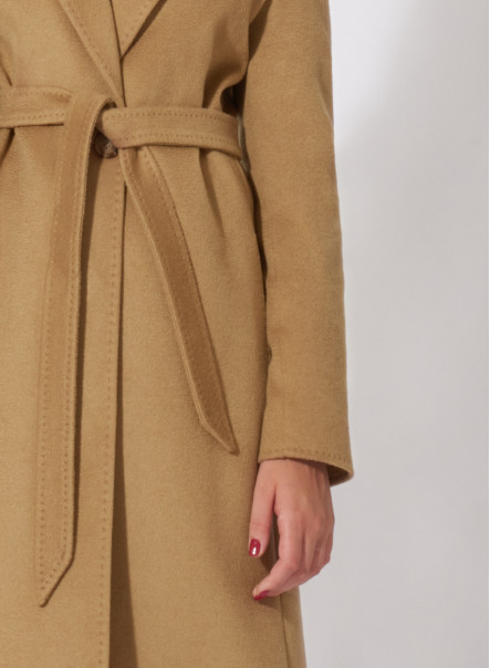 Belted camel pure cashmere coat with notch collar