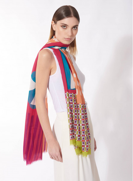 Maxi Schal aus Baumwolle mit tabakfarbenen abstrakten Muster
