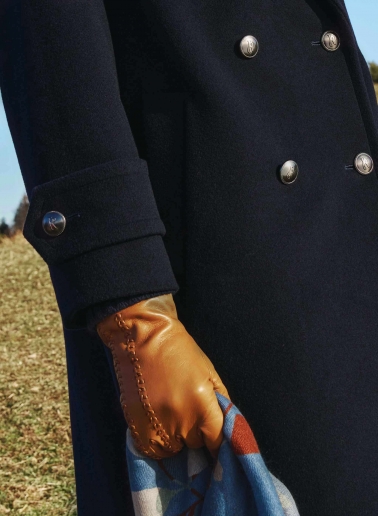 Cappotto blu doppio petto in lana e cashmere con bottoni in metallo con logo