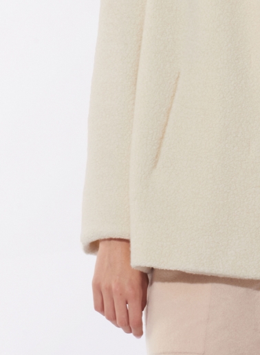 Parka corto bianco in lana con pettorina in nylon staccabile