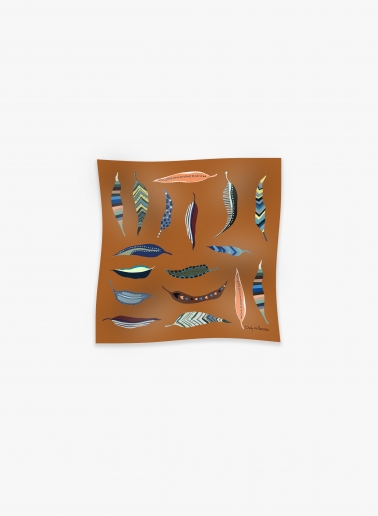 Piccolo foulard in twill di pura seta con fantasia piume stilizzate co