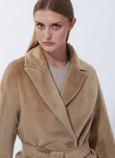 Maxi cappotto cammello a vestaglia con cintura in alpaca e lana