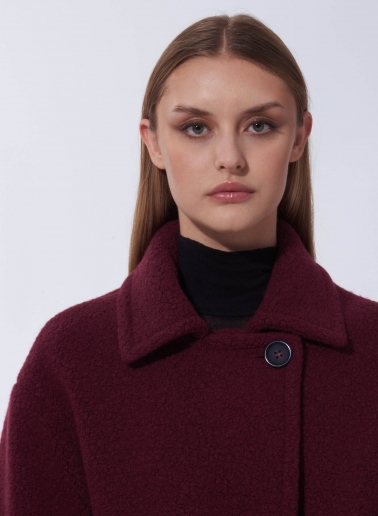 Cappotto bordeaux doppio petto in lana con collo a rever