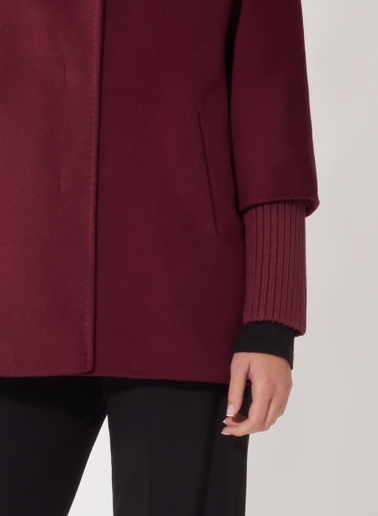 Short oversized burgundy pure zibeline wool coat with knitted details