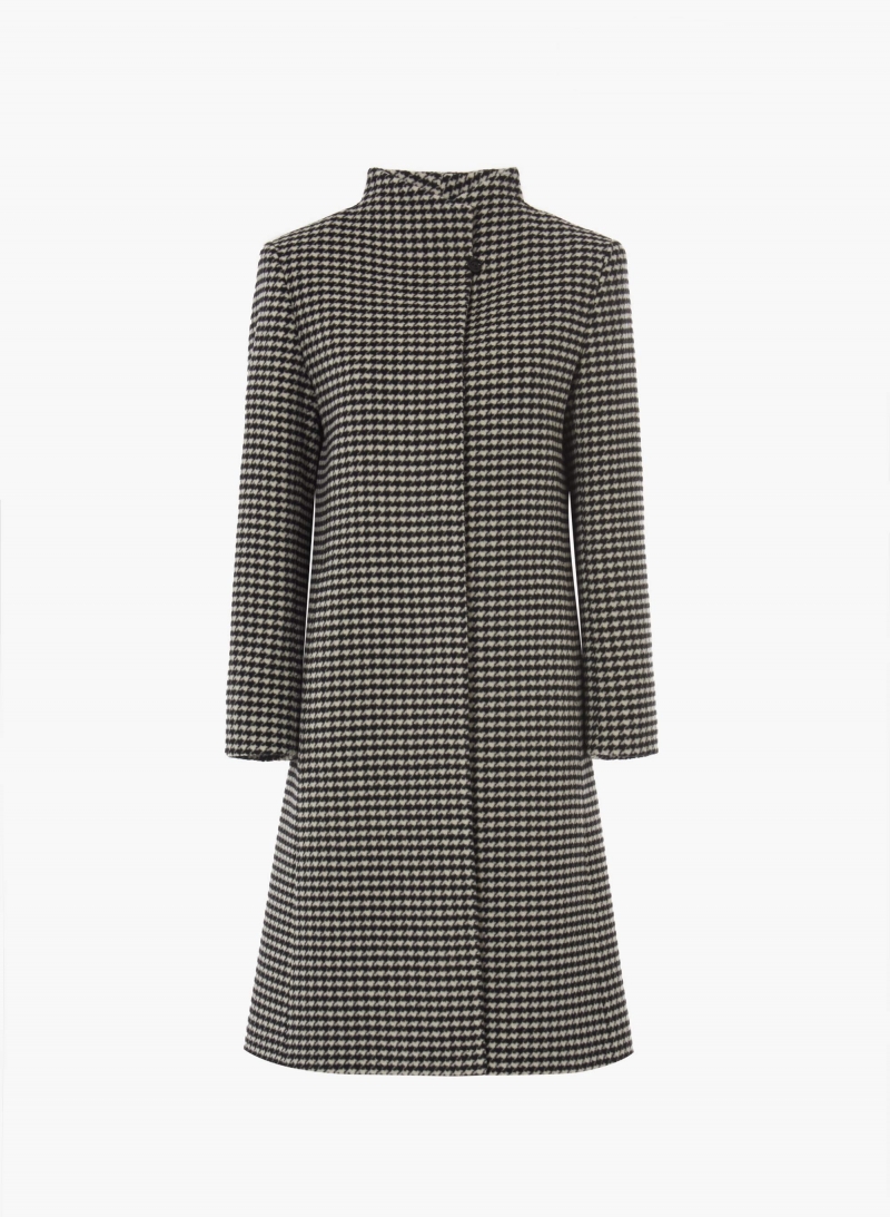 Cappotto nero in pura lana con collo alto in fantasia pied de poule