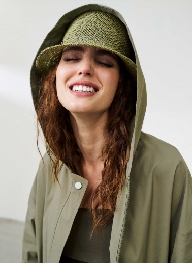 Parka verde militare in tessuto tecnico antigoccia