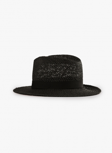 Cappello classico in paglia traforata nero