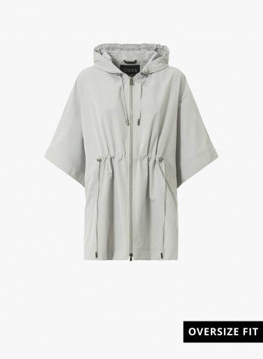 Mantella grigio perla con coulisse e cappuccio in tessuto tecnico antigoccia