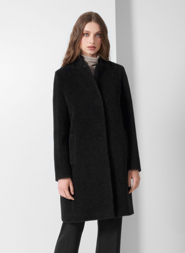 Cappotto nero in lana e alpaca con collo a rever rovesciato