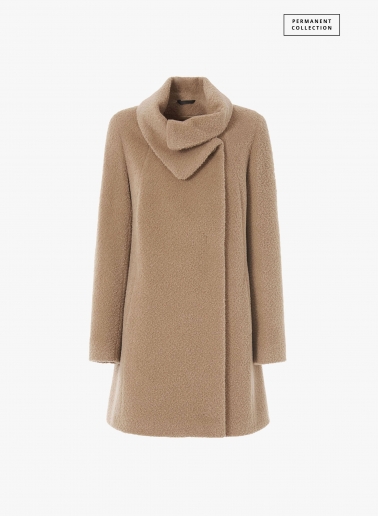 Cappotto corto beige scuro svasato in lana e alpaca con collo incrocia