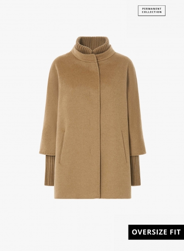 Short camel oversized camel wool coat with knitted details
