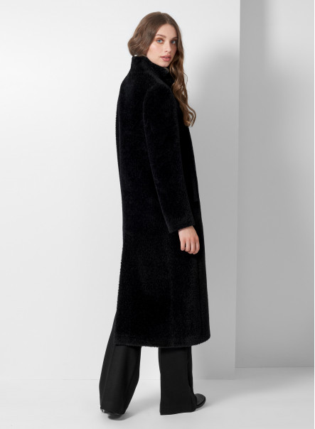 Cappotto lungo nero in lana e alpaca con collo a revers rovesciato