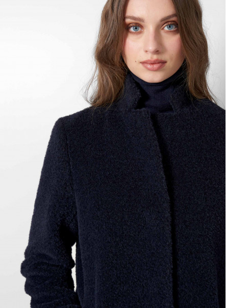 Cappotto lungo blu in lana e alpaca con collo a revers rovesciato