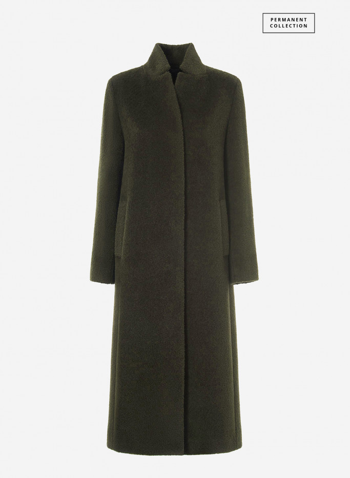 Cappotto lungo verde in lana e alpaca con collo a revers rovesciato