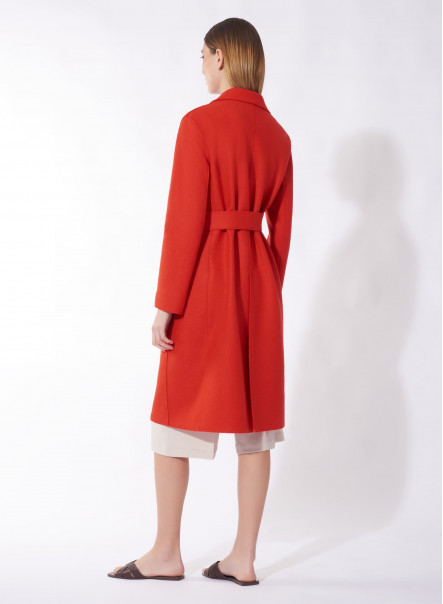 Cappotto con cintura in lana cotta color corallo