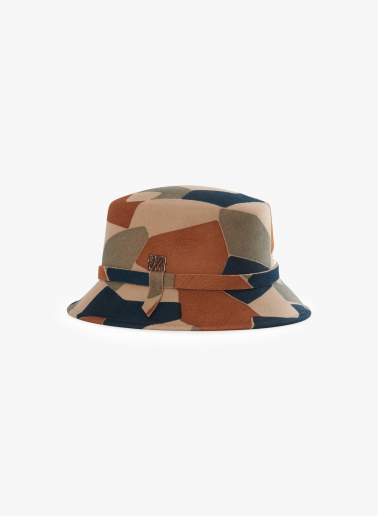 Cappello da pescatore cammello in lana con fantasia geometrica