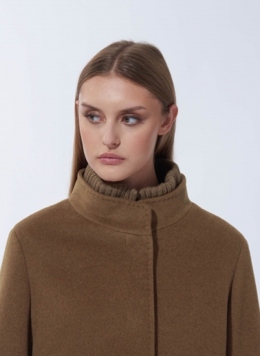 Tobacco color pure wool coat with detachable knitted details