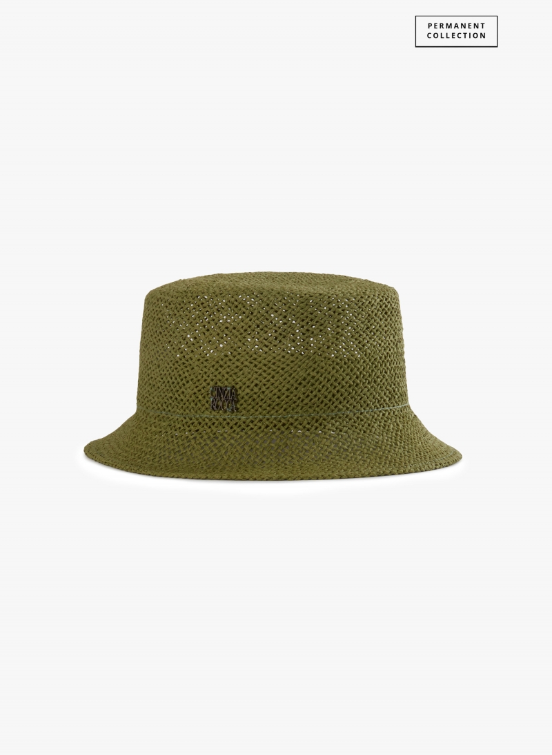 Green straw bucket hat