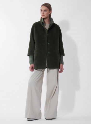 Short oversized green alpaca and wool coat with knitted details
