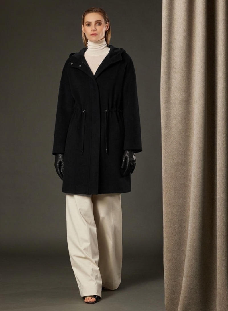 Black pure wool parka with drawstring