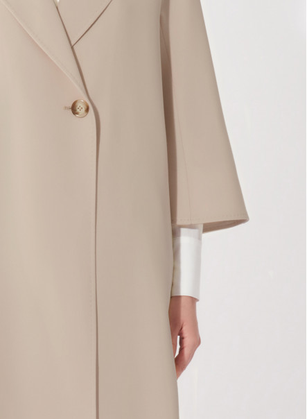 Полуторное пальто песочного цвета из комфортной шерсти